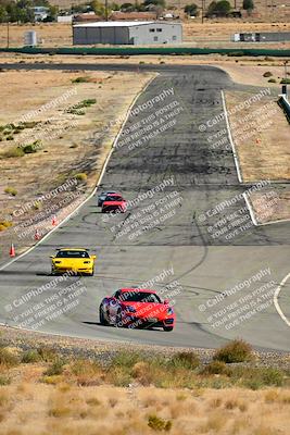 media/Oct-18-2025-Extreme Speed (Sat) [[d6d7e1fef1]]/Group 3 Purple/Session 3 (Turn 1)/